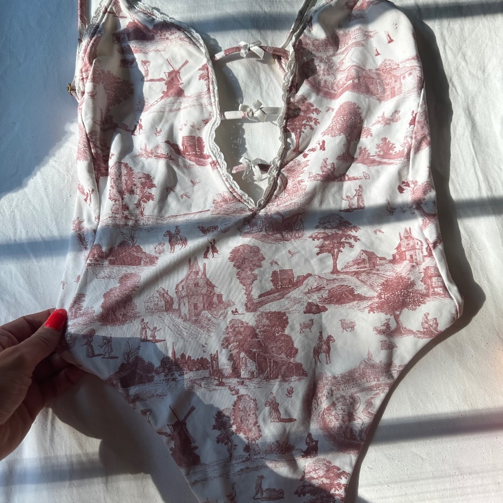 We Wore What One Piece Swimsuit